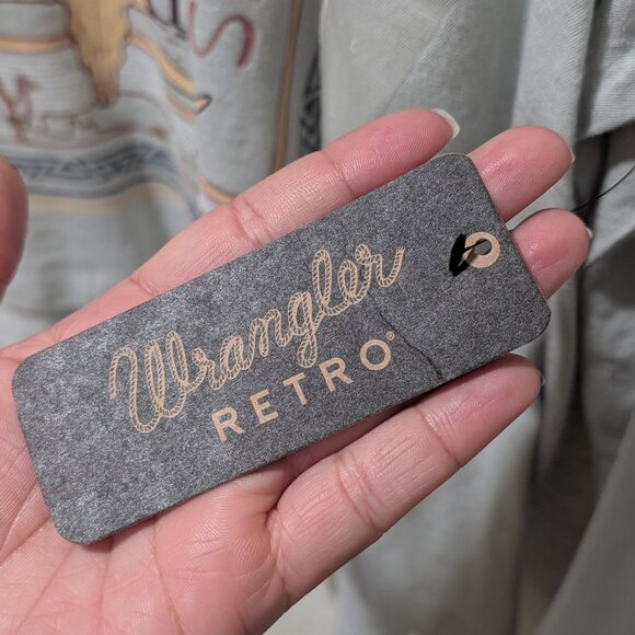 Wrangler Retro Long Live Cowboys Long Sleeve Top - Picture 6 of 8